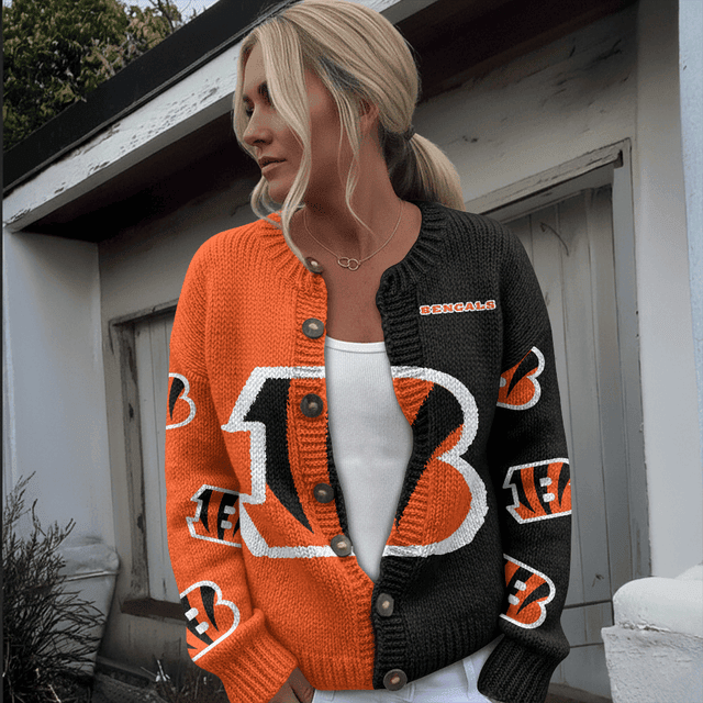 CCBG CARDIGAN SWEATSHIRT WITH BUTTON DAT