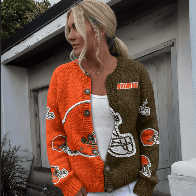 CLVB CARDIGAN SWEATSHIRT WITH BUTTON DAT